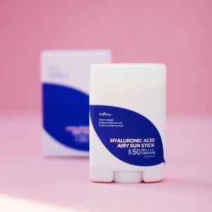ISNTREE Hyaluronic Acid Airy Sun Stick SPF 50+ PA++++ 0.77 Oz - Effective UV Protection with 8 Types of Hyaluronic Acid, Reef-safe, Non-nano Sunscreen